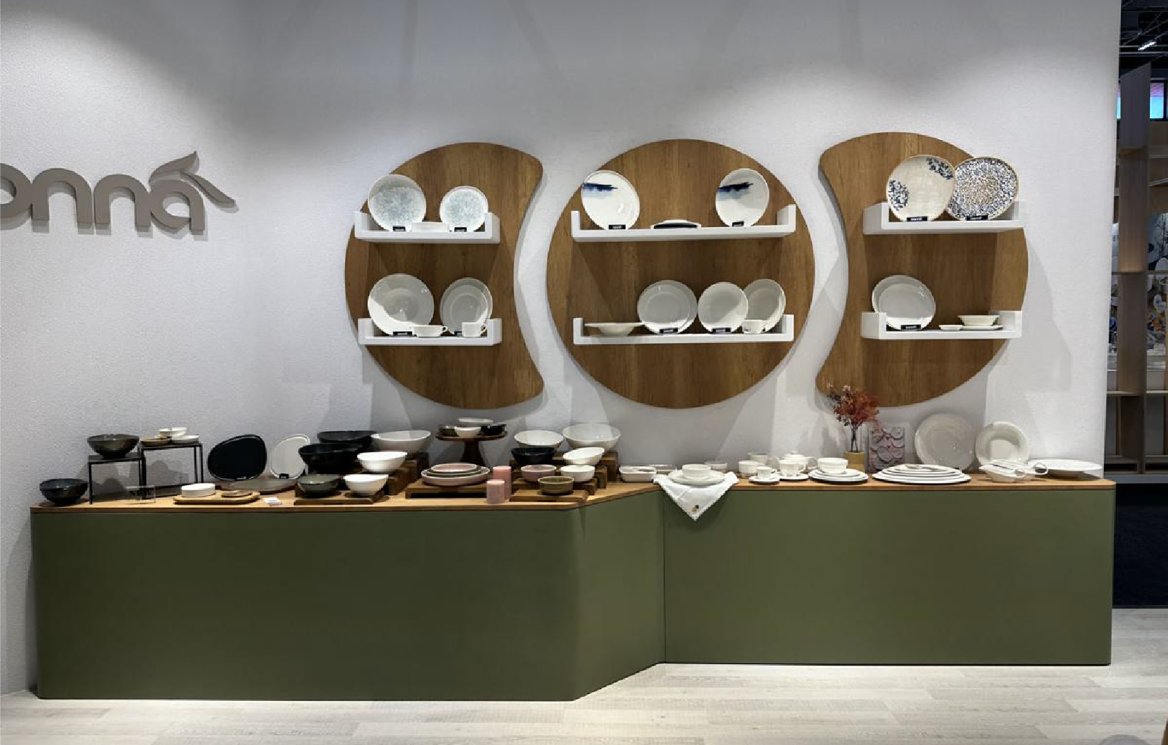 Markaya özel stand tasarımı