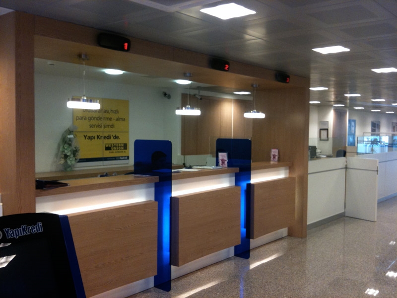 Yapı Kredi Bankası Yıldız Tabya Şubesi görsel 1